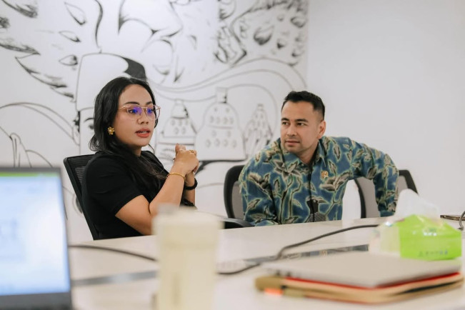 Zita Anjani bersama Raffi Ahmad (Instagram @zitaanjani)